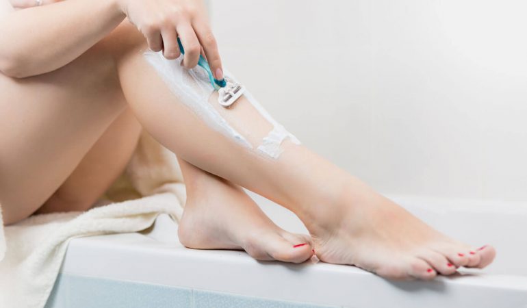 Beste Methoden für Haarentfernung der Beine. Wie entfernen Sie sicher unerwünschte Behaarung?